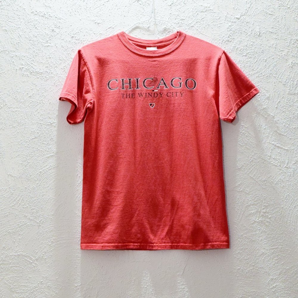 Chicago The Windy City Red Short Sleeve T-shirt | Size S